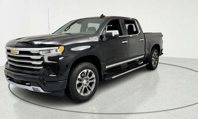 2023 Chevrolet Silverado High Country