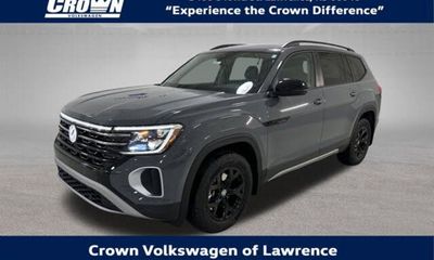 2026 Volkswagen Atlas 4MOTION Peak Edition
