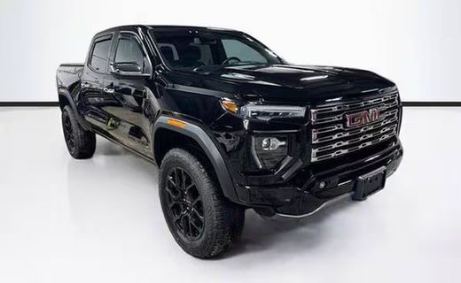 2024 GMC Canyon Denali