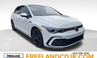 2022 Volkswagen Golf GTI SE
