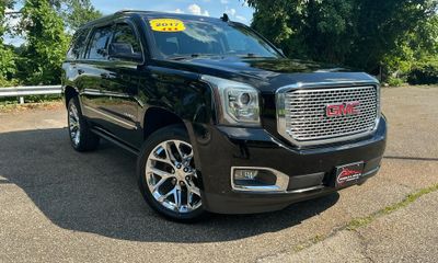 2017 GMC Yukon Denali