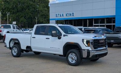 2026 GMC Sierra HD Pro