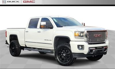 2016 GMC Sierra Denali