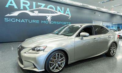 2016 Lexus IS 300