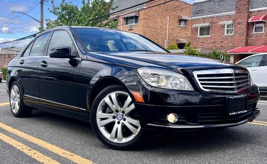 2011 Mercedes-Benz C-Class C300