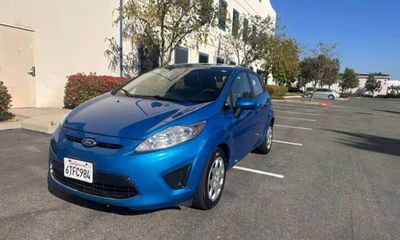 2012 Ford Fiesta SE