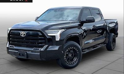 2023 Toyota Tundra SR