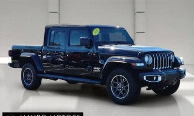 2022 Jeep Gladiator Overland