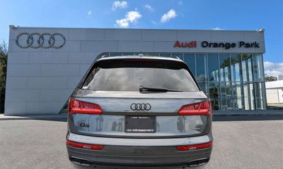 2020 Audi Q5 E Quattro Premium Plus