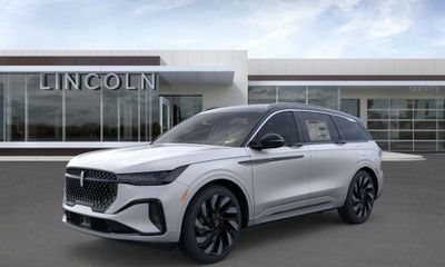 2025 Lincoln Nautilus BLK Label