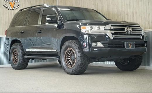 2017 Toyota Land Cruiser