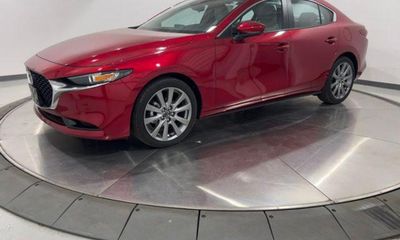 2025 Mazda MAZDA3 Preferred Package