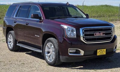 2017 GMC Yukon SLT