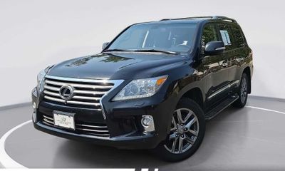 2014 Lexus LX 570