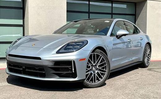 2025 Porsche Panamera