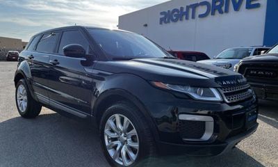 2017 Land Rover Range Evoque SE