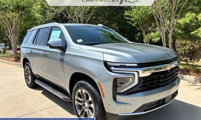 2026 Chevrolet Tahoe LS