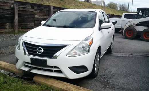 2019 Nissan Versa SV