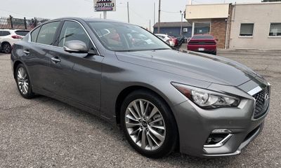 2022 Infiniti Q50 Luxe
