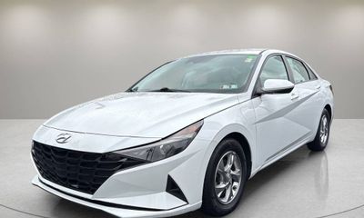2021 Hyundai Elantra SE