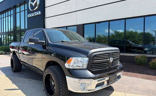 2019 Ram 1500 SLT
