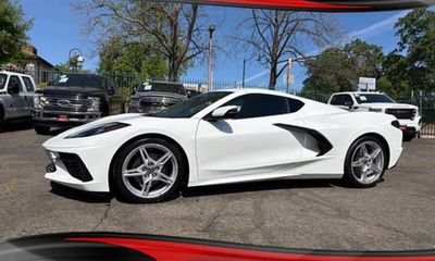 2021 Chevrolet Corvette Standard 1LT