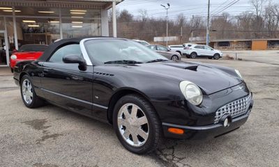 2003 Ford Thunderbird
