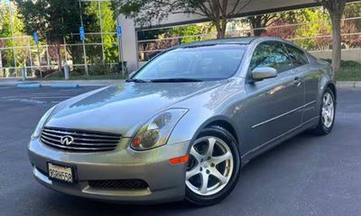 2005 Infiniti G35 Base