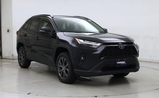 2024 Toyota RAV4 XLE Premium