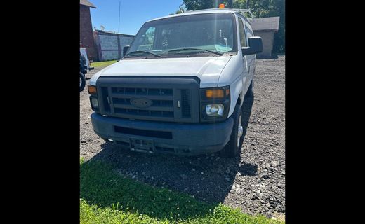 2013 Ford E-Series Cargo VAN