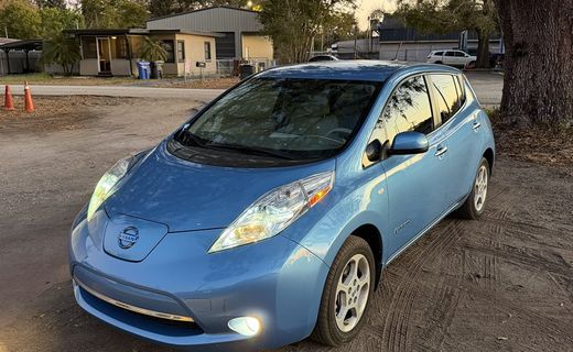 2012 Nissan Leaf SL
