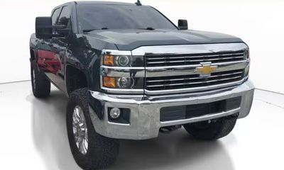 2017 Chevrolet Silverado LT