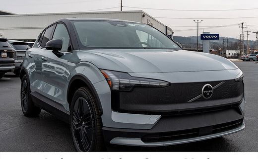 2026 Volvo EX30 CC Ultra