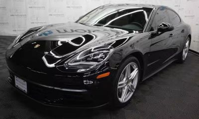 2018 Porsche Panamera 4S
