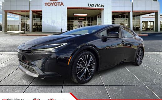 2025 Toyota Prius LE