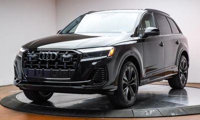 2026 Audi Q7 Quattro Premium Plus