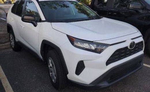 2020 Toyota RAV4 LE