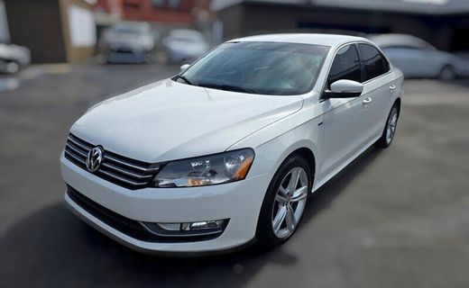 2015 Volkswagen Passat S