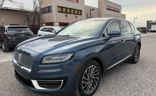 2019 Lincoln Nautilus Reserve
