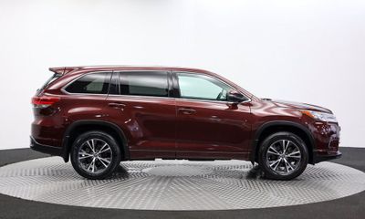 2018 Toyota Highlander LE Plus