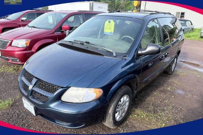 2002 Dodge Grand Caravan — a typically priced live listing
