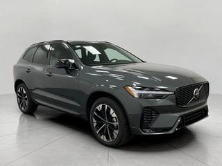2026 Volvo XC60 Plus Dark