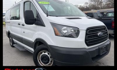 2019 Ford Transit 150 LOW Roof