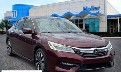 2017 Honda Accord Hybrid Touring