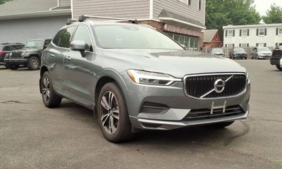 2020 Volvo XC60 Momentum