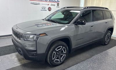 2026 Jeep Cherokee Laredo