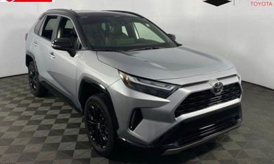2025 Toyota RAV4 XSE