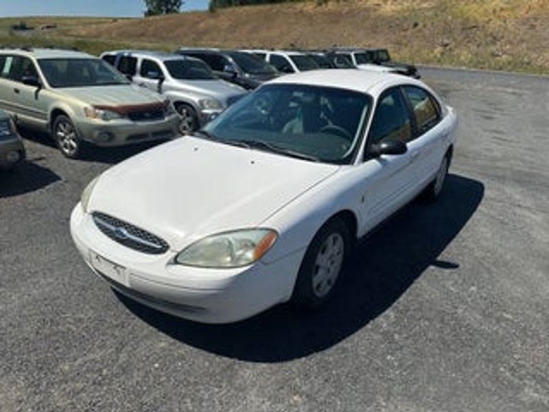 2002 Ford Taurus — a typically priced live listing