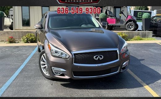 2015 Infiniti Q70