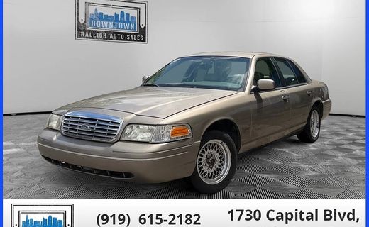 2001 Ford Crown Victoria LX